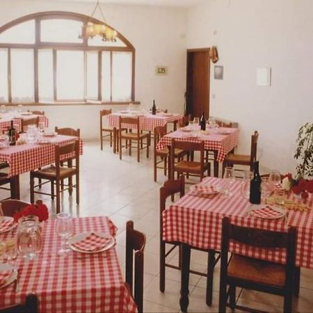 Serravalle delle Langhe Az. Agr. Cascina Castelleraヴィラ エクステリア 写真